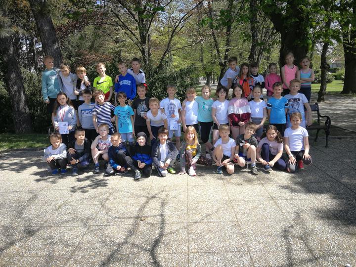 Emlékmű futás eredményeink Emlékmű futás eredményeink